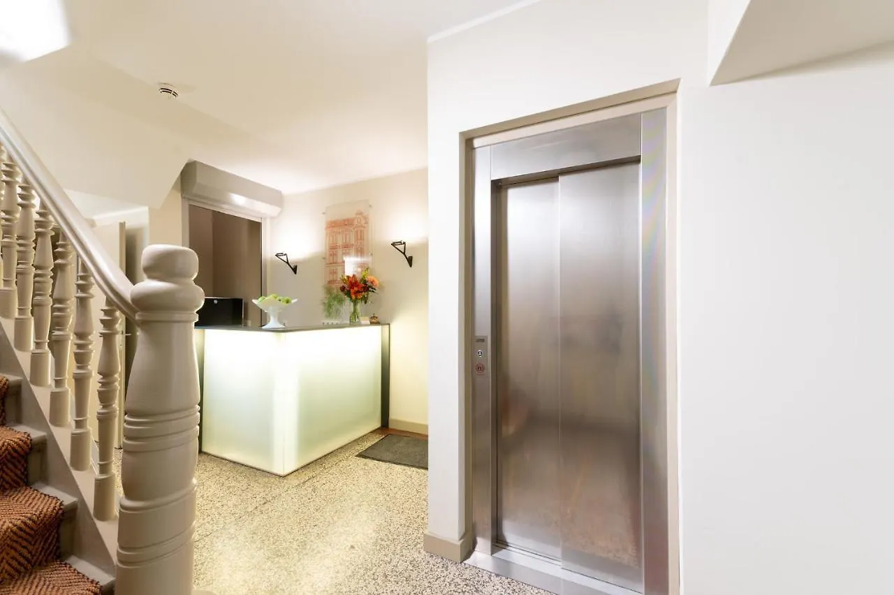 Hotel Casa Colonia 3*, Cologne